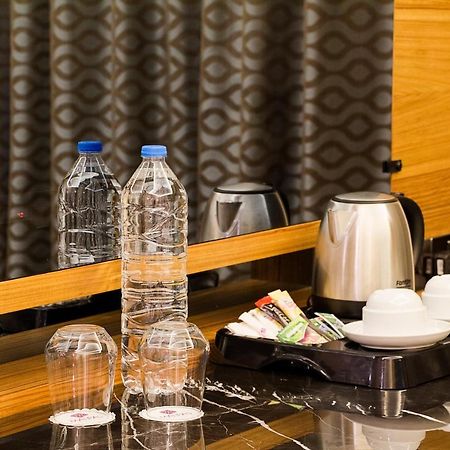 Malpas Hotel Agios Epiktitos Luaran gambar