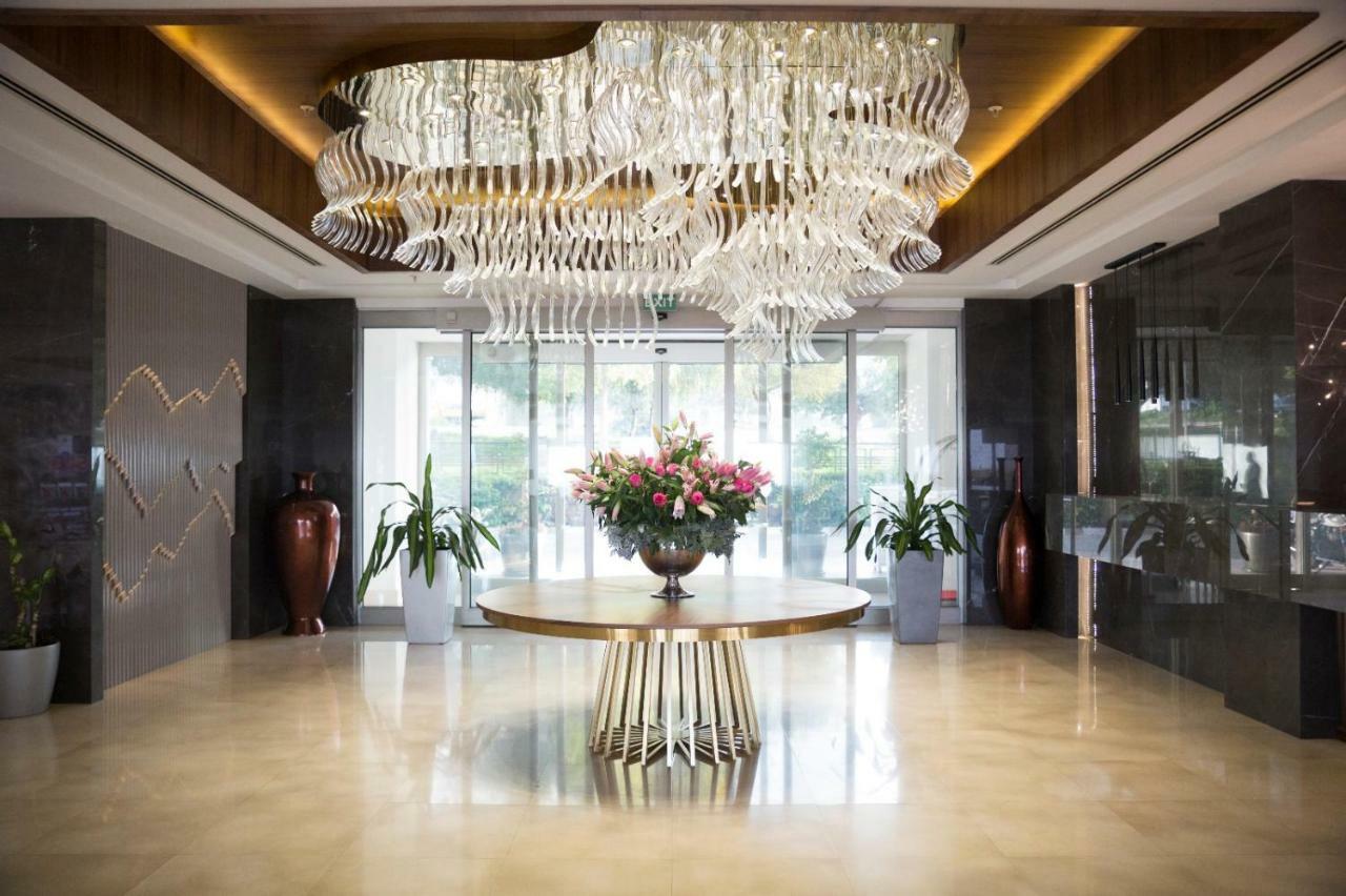 Malpas Hotel Agios Epiktitos Luaran gambar