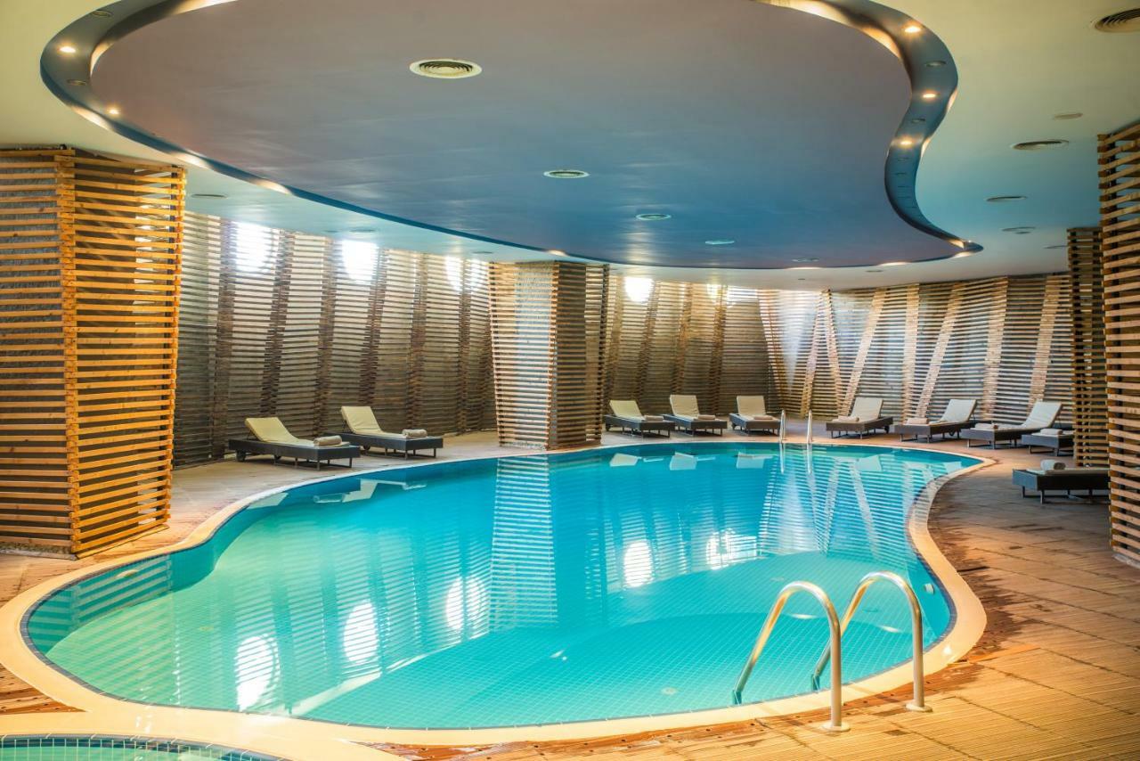 Malpas Hotel Agios Epiktitos Luaran gambar