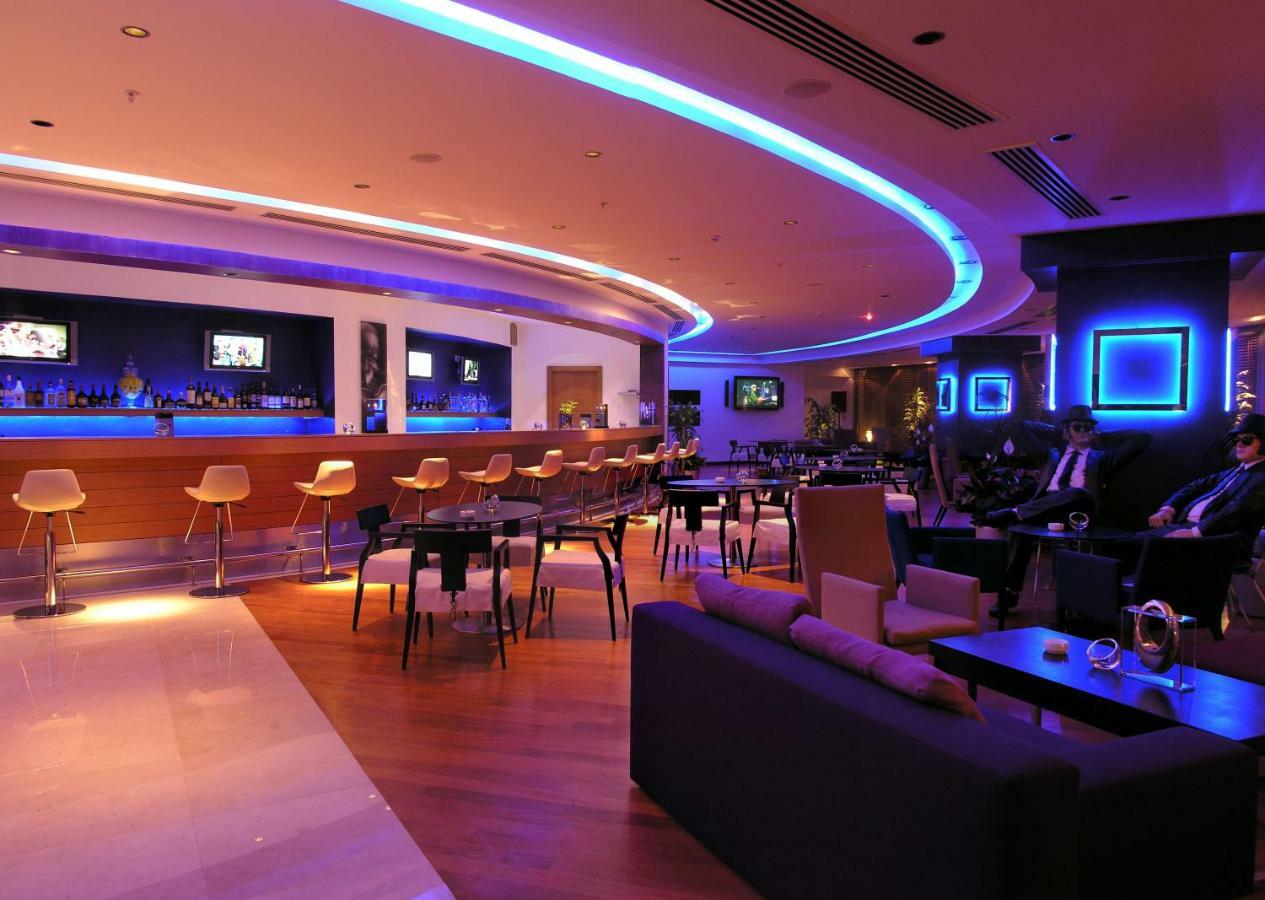 Malpas Hotel Agios Epiktitos Luaran gambar