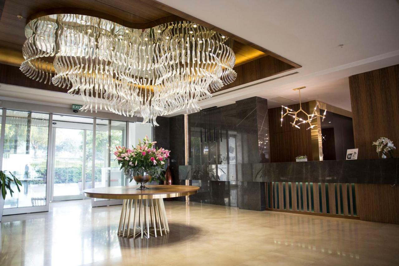 Malpas Hotel Agios Epiktitos Luaran gambar